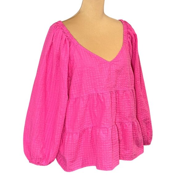Old Navy Tiered Flowy Top Sz.XL Hot Pink Seersucker V-Neck Coquette Dopamine - Picture 2 of 10